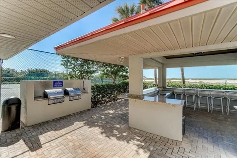 1290 Gulf Boulevard Clearwater FL 33767