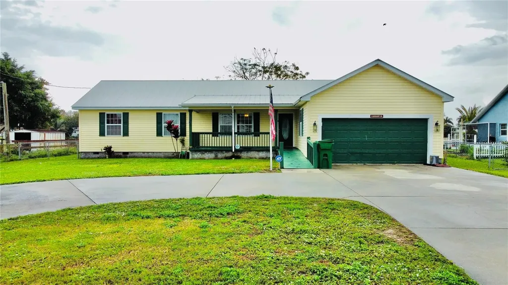 2644 SE 27th Street Okeechobee FL 34974
