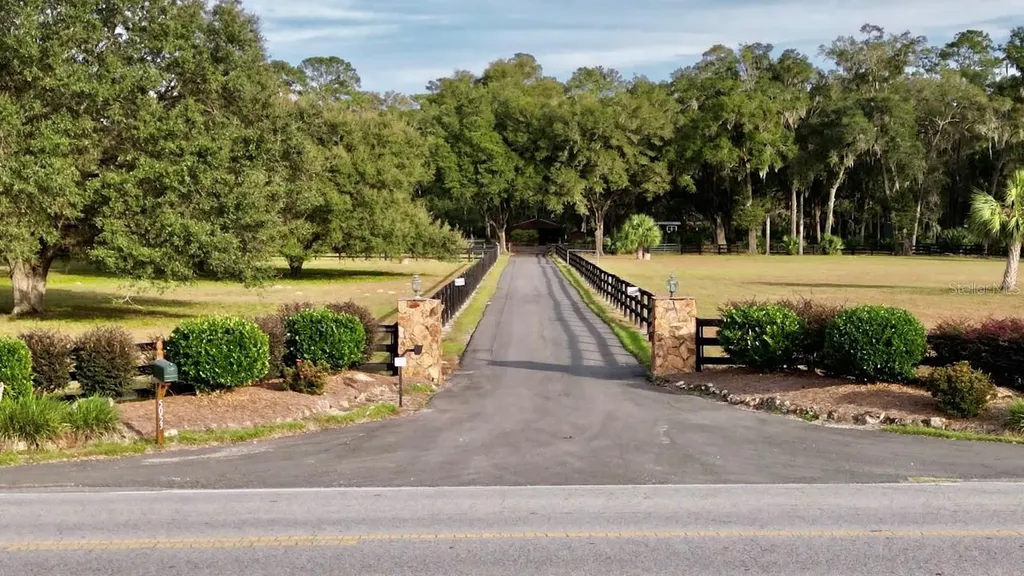 5053 NW Highway 225a Ocala FL 34482