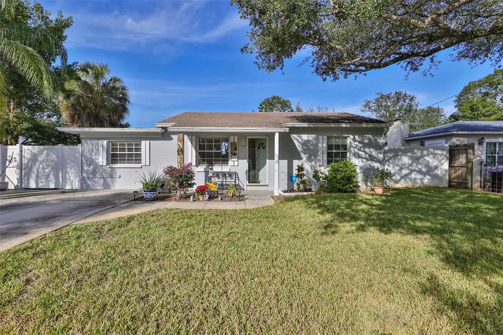 4421 W Anita Boulevard Tampa FL 33611