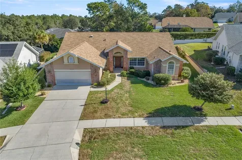 76 W Honey Palm Loop Beverly Hills FL 34465