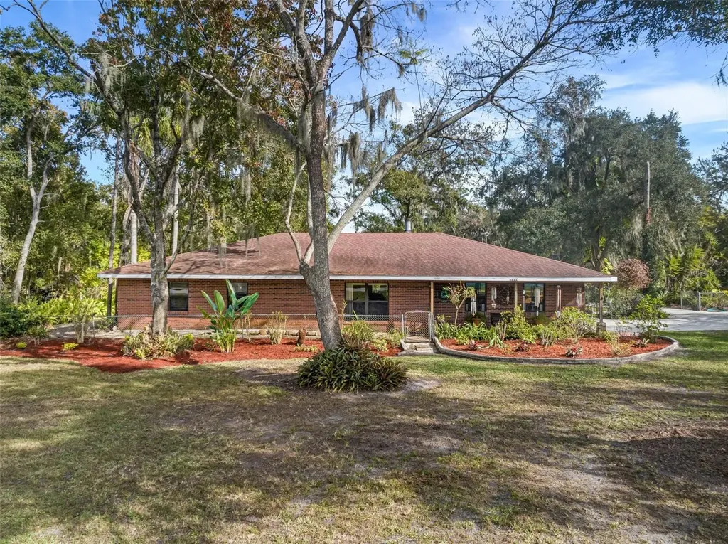 6222 Woodale Drive Lakeland FL 33811