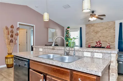 1175 42nd Terrace E Bradenton FL 34208