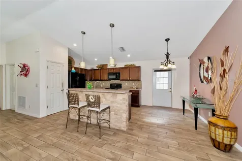1175 42nd Terrace E Bradenton FL 34208