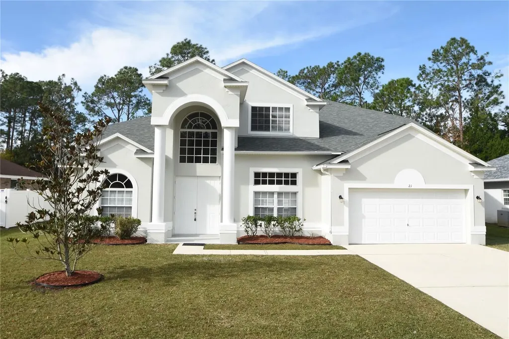 21 Whittingham Lane Palm Coast FL 32164
