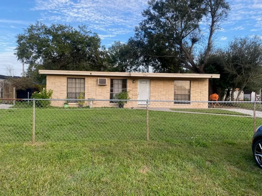 2704 San Marco Place Tampa FL 33619