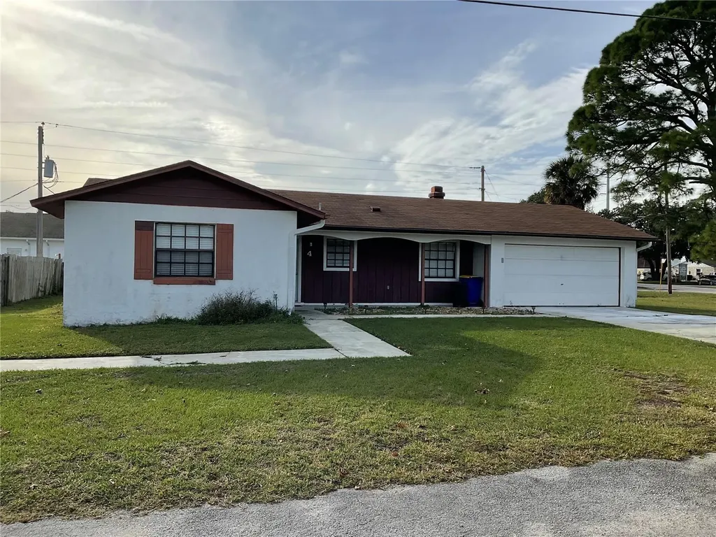 4 Blue Heron Lane Edgewater FL 32141