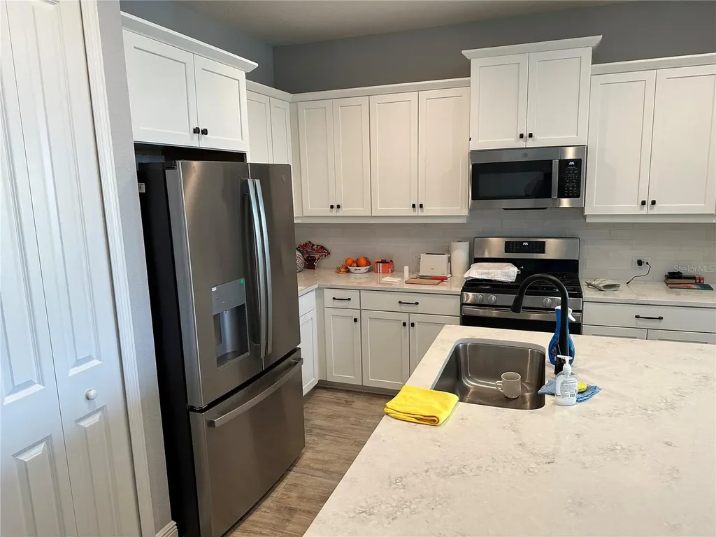 4723 Willow Bend Avenue Parrish FL 34219