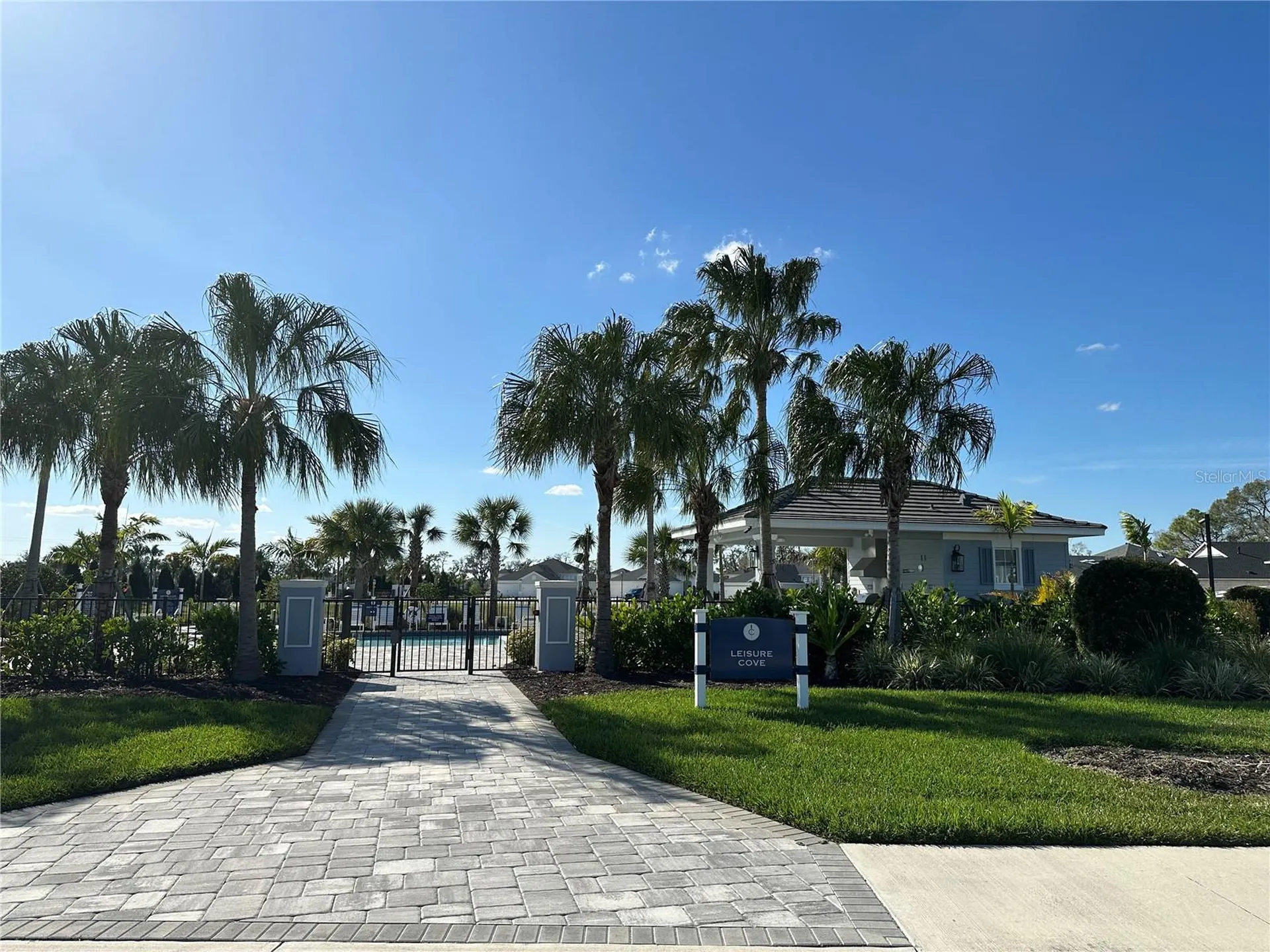 4723 Willow Bend Avenue Parrish FL 34219
