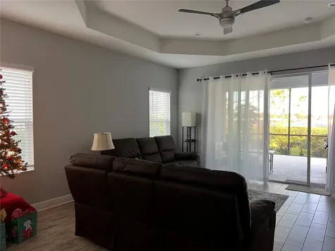4723 Willow Bend Avenue Parrish FL 34219