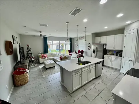 2390 Wadeview Loop Saint Cloud FL 34769