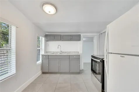 321 N Beaumont Avenue Kissimmee FL 34741