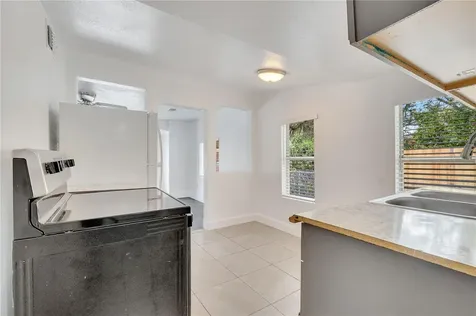 321 N Beaumont Avenue Kissimmee FL 34741