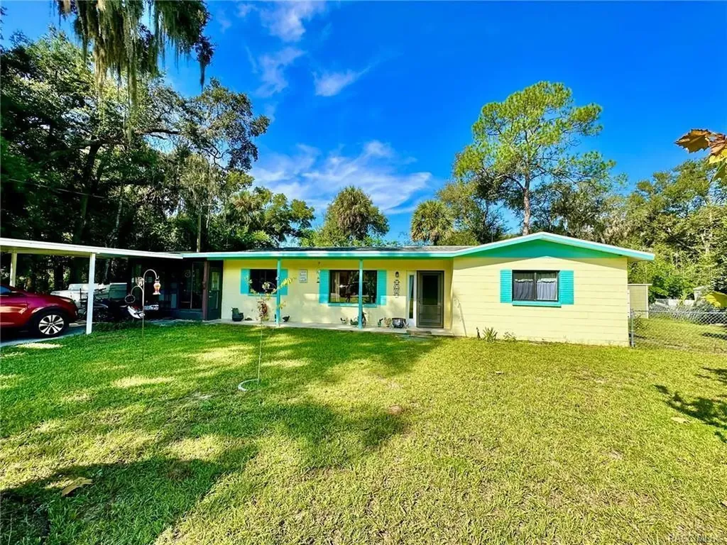 1792 N Cherry Terrace Crystal River FL 34429