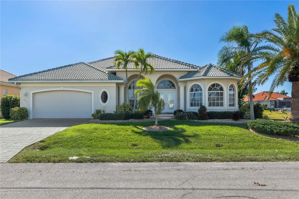 221 Freeport Court Punta Gorda FL 33950