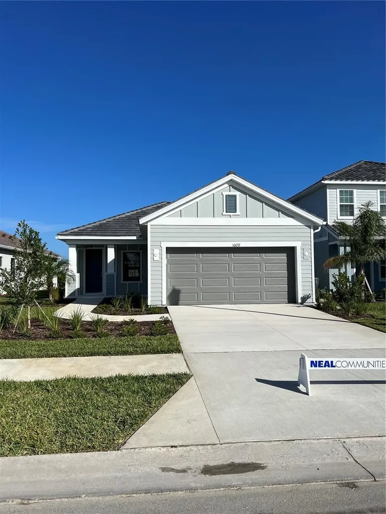 10052 Canaveral Circle Sarasota FL 34241