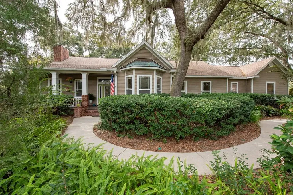3819 Ancient Oak Trail Plant City FL 33565