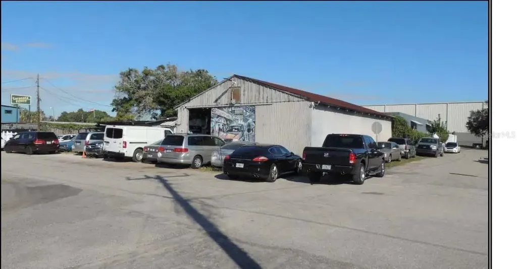 2157 13th Street Sarasota FL 34237