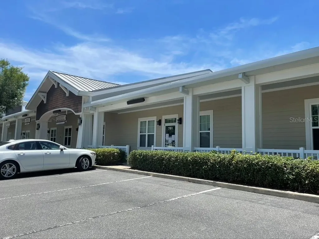 781 County Road 466 Lady Lake FL 32159