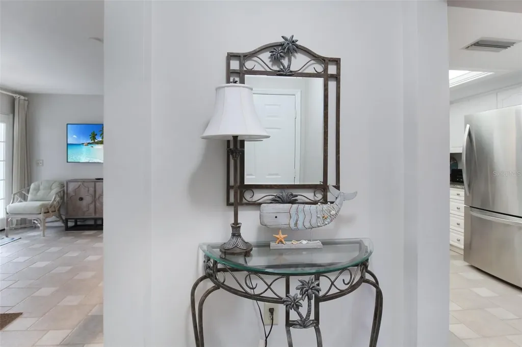 1338 Siesta Bayside Drive Sarasota FL 34242