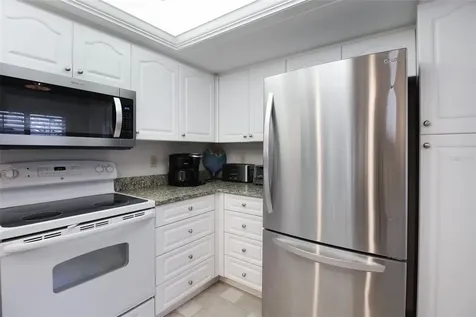 1338 Siesta Bayside Drive Sarasota FL 34242