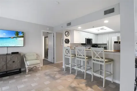 1338 Siesta Bayside Drive Sarasota FL 34242