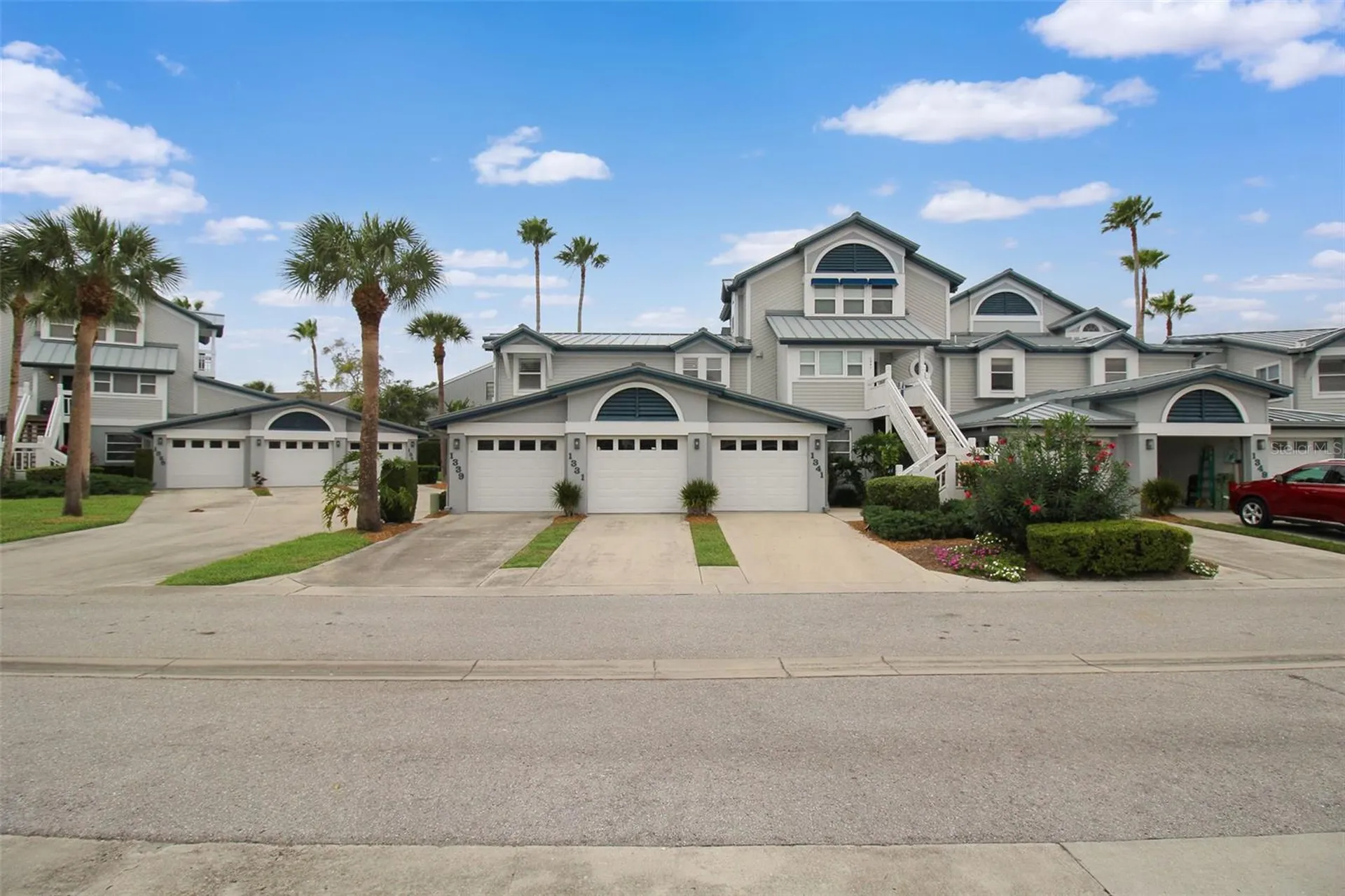 1339 Siesta Bayside Drive Sarasota FL 34242