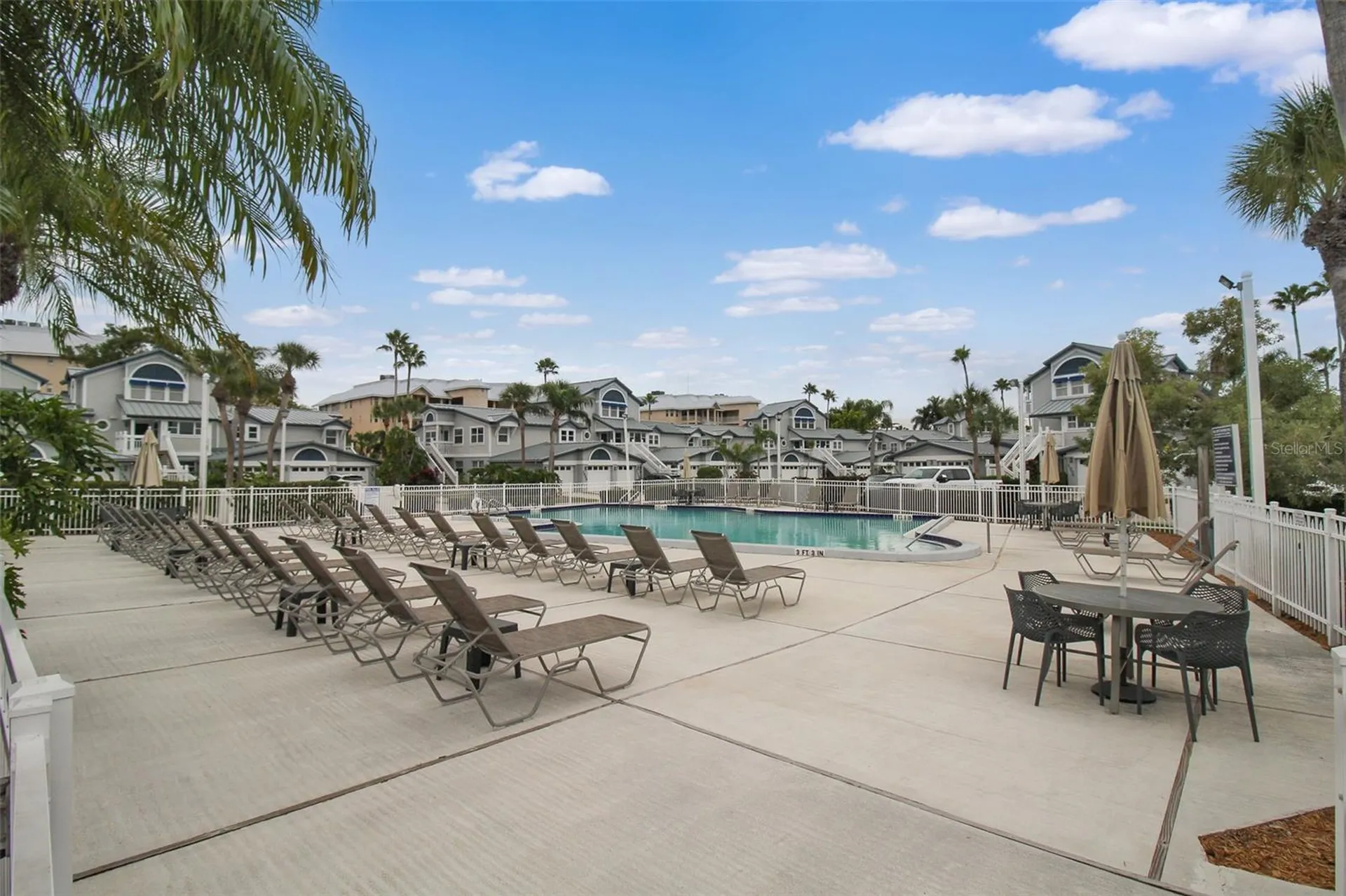 1339 Siesta Bayside Drive Sarasota FL 34242