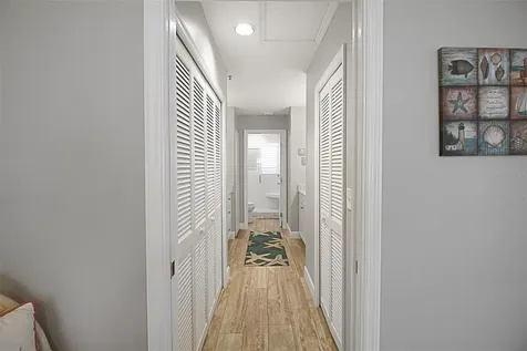 1339 Siesta Bayside Drive Sarasota FL 34242