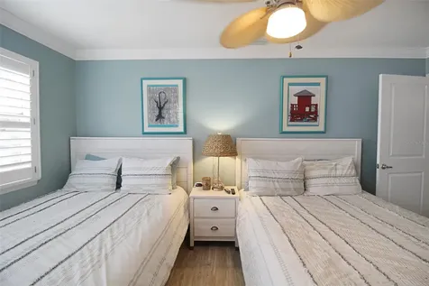 1339 Siesta Bayside Drive Sarasota FL 34242