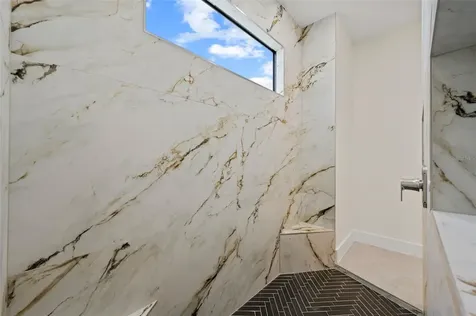 1833 SW 8th Court Cape Coral FL 33991