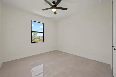 1833 SW 8th Court Cape Coral FL 33991
