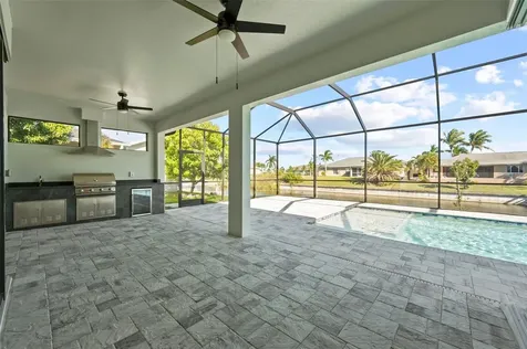 1833 SW 8th Court Cape Coral FL 33991