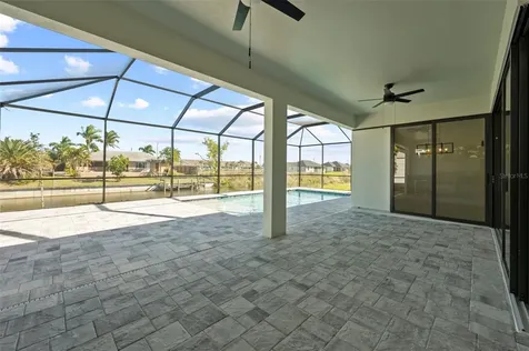 1833 SW 8th Court Cape Coral FL 33991