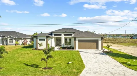 1833 SW 8th Court Cape Coral FL 33991