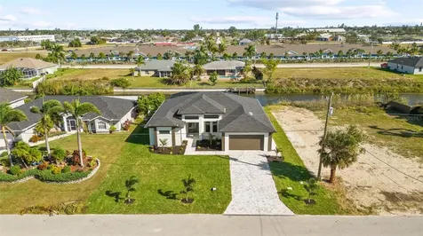 1833 SW 8th Court Cape Coral FL 33991