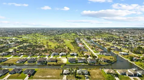 1833 SW 8th Court Cape Coral FL 33991
