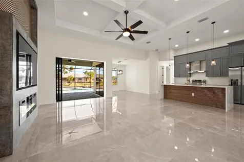 1833 SW 8th Court Cape Coral FL 33991