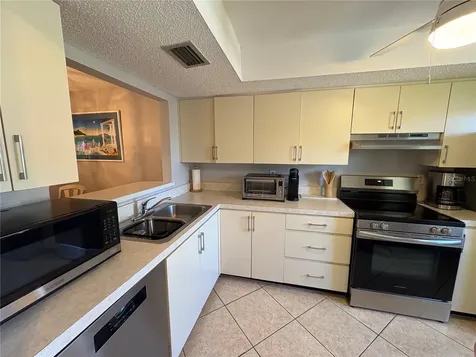 2666 Woodgate Lane Sarasota FL 34231
