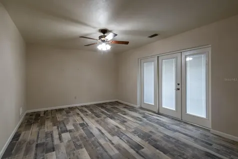 8522 NW 4th Place Gainesville FL 32607