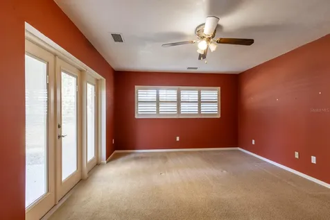 8522 NW 4th Place Gainesville FL 32607