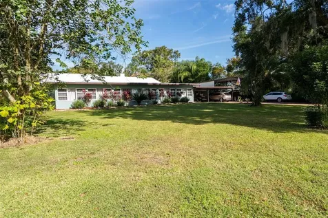 1337 Highland Park Drive N Lake Wales FL 33898