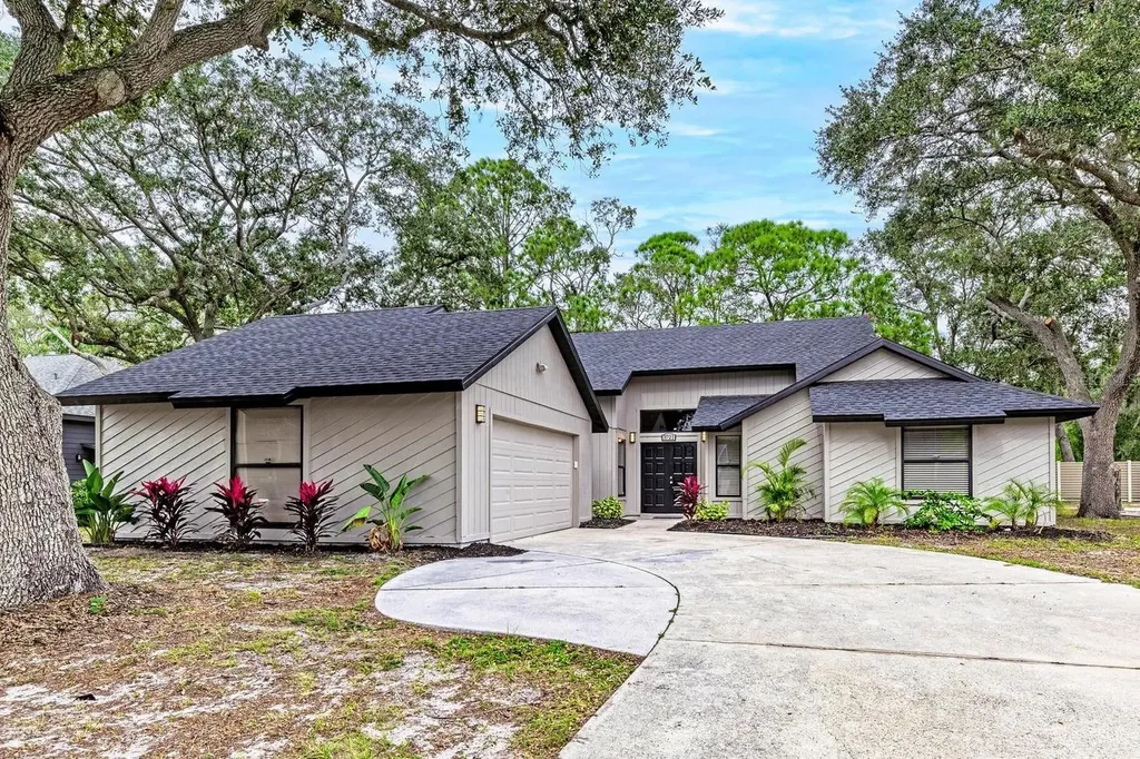 3721 Heather Lake Circle Sarasota FL 34235