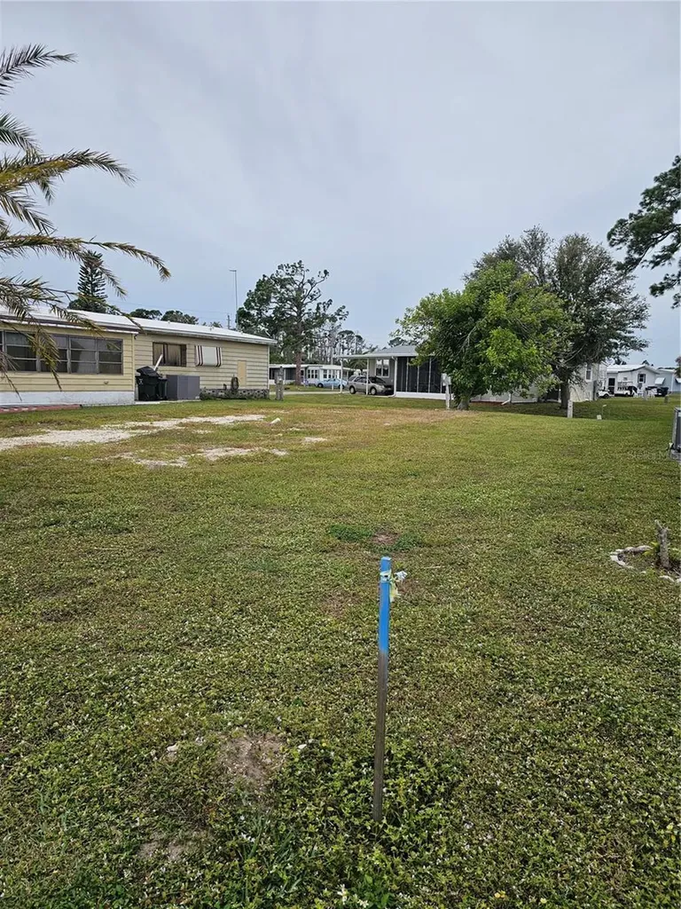 6811 Holo Court North Port FL 34287