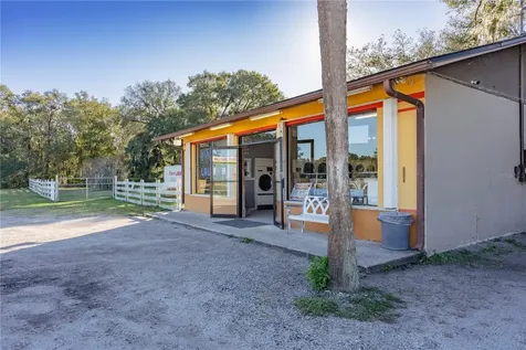 302 S Center Street Pierson FL 32180