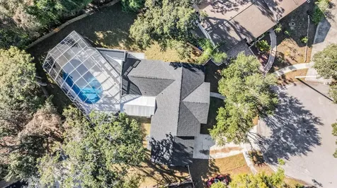 7003 Applewood Court Tampa FL 33615