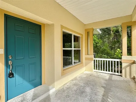 9067 Iron Oak Avenue Tampa FL 33647
