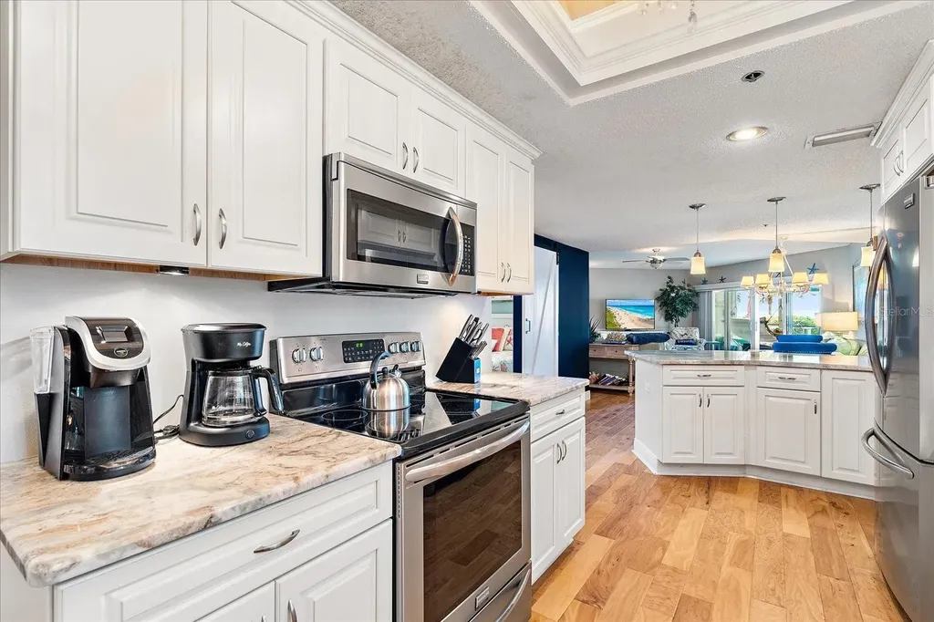 5621 Gulf Of Mexico Drive Longboat Key FL 34228