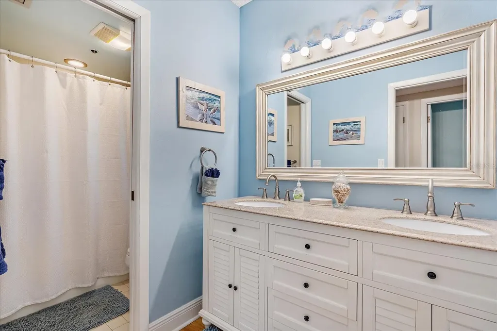 5621 Gulf Of Mexico Drive Longboat Key FL 34228