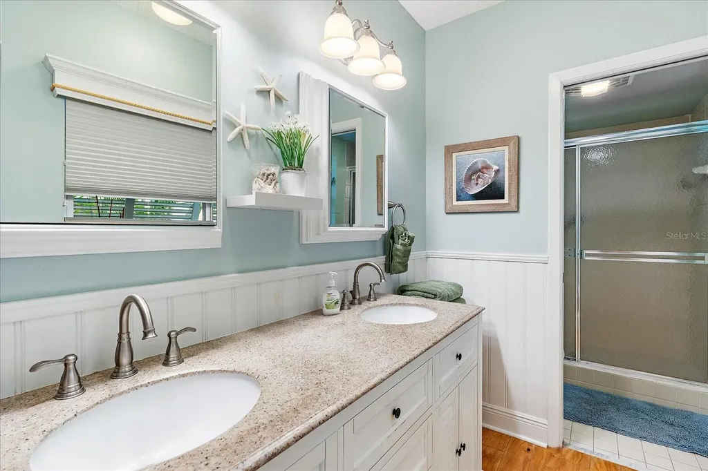 5621 Gulf Of Mexico Drive Longboat Key FL 34228
